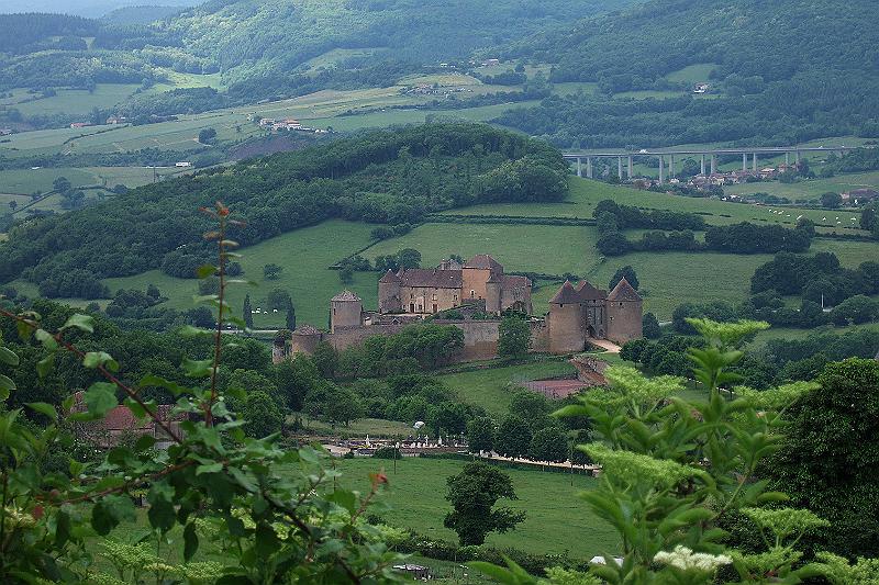 2010-06- (15).JPG - Château féodal in Berzé-le-Châtel